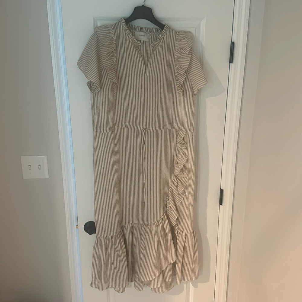 Light Dress like new